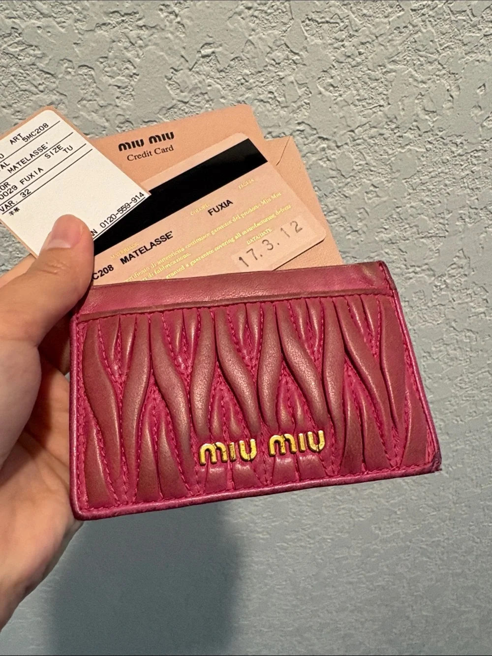Miu Miu Pink Matelassé Card Holder Quilted